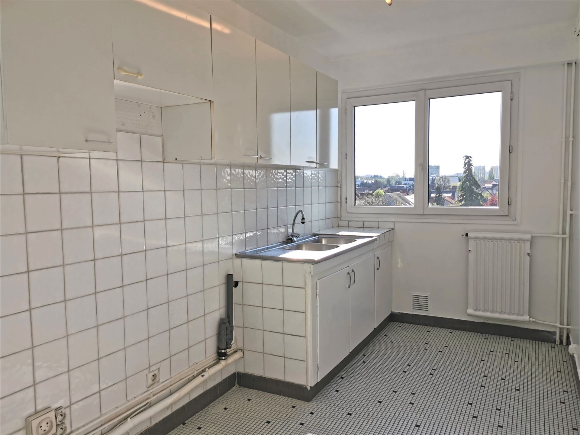 appartement 4 Pièces en vente sur AULNAY SOUS BOIS (93600)