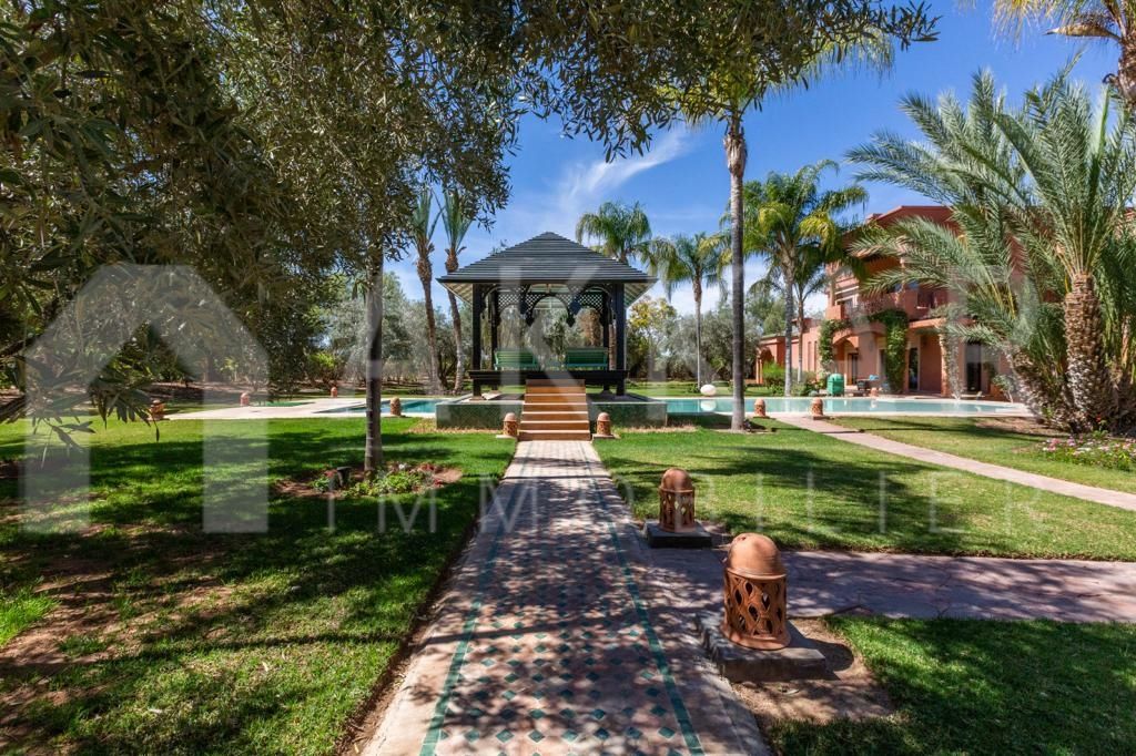 propriété 15 Pièces en vente sur Marrakech (40000)