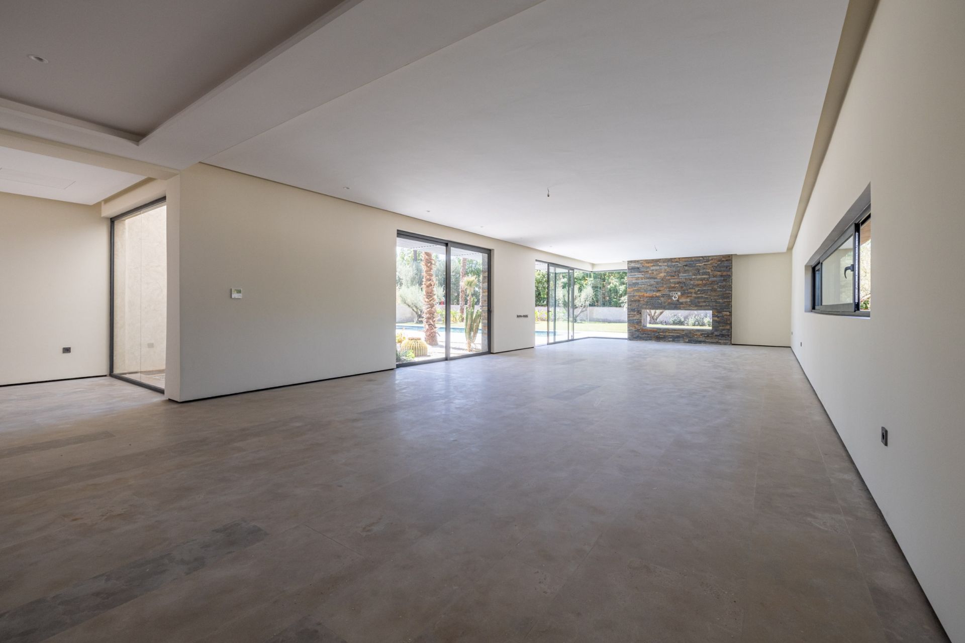 villa 8 Rooms for sale on Marrakech (40000)