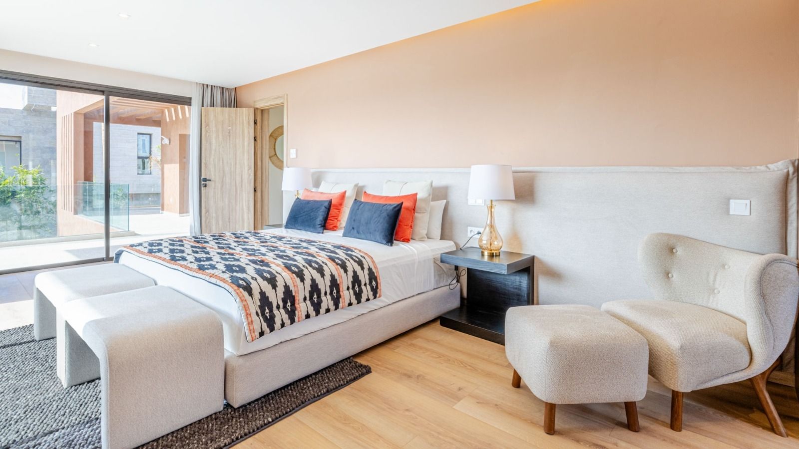villa 6 Rooms for sale on Marrakech (40000)