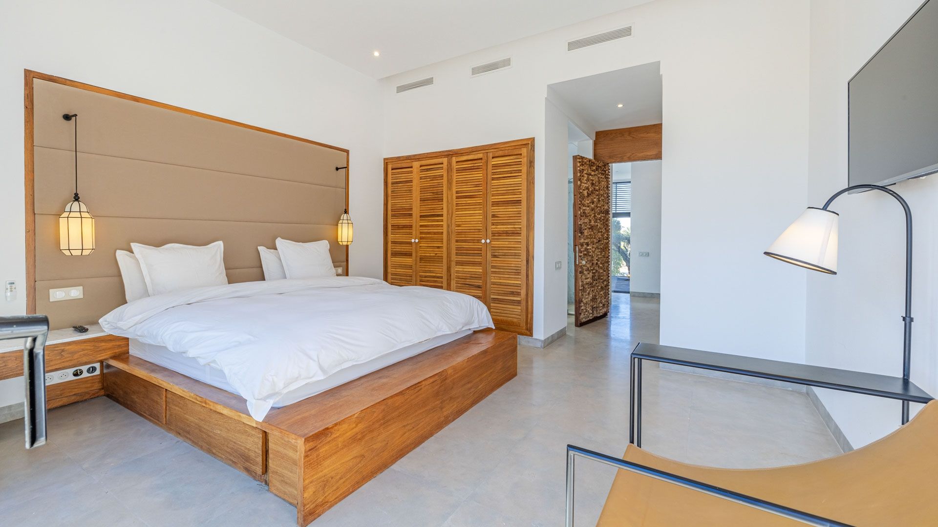villa 8 Rooms for sale on Marrakech (40000)