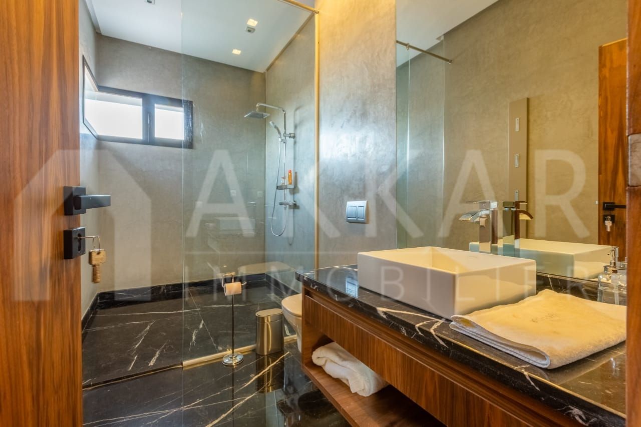 villa 8 Pièces en vente sur Marrakech (40000)