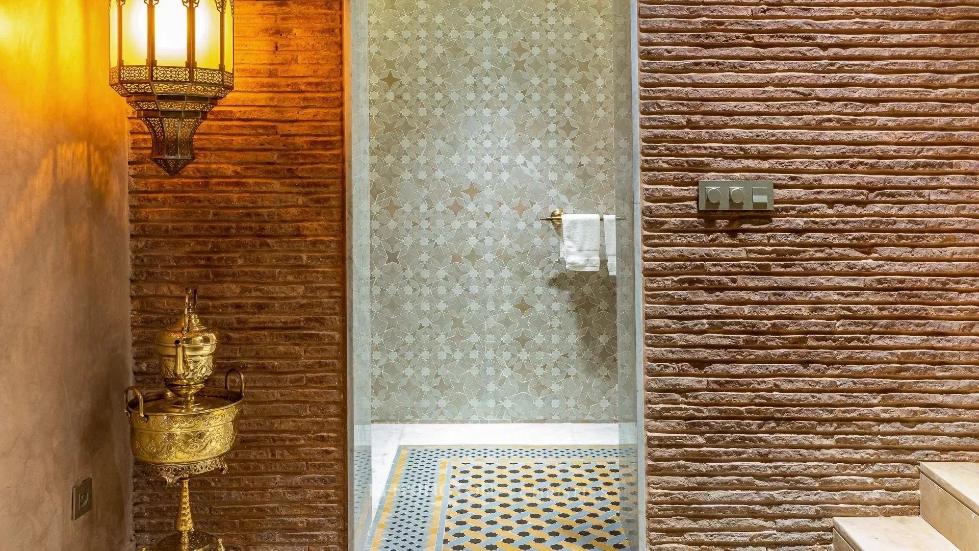 villa 8 Pièces en vente sur Marrakech (40000)