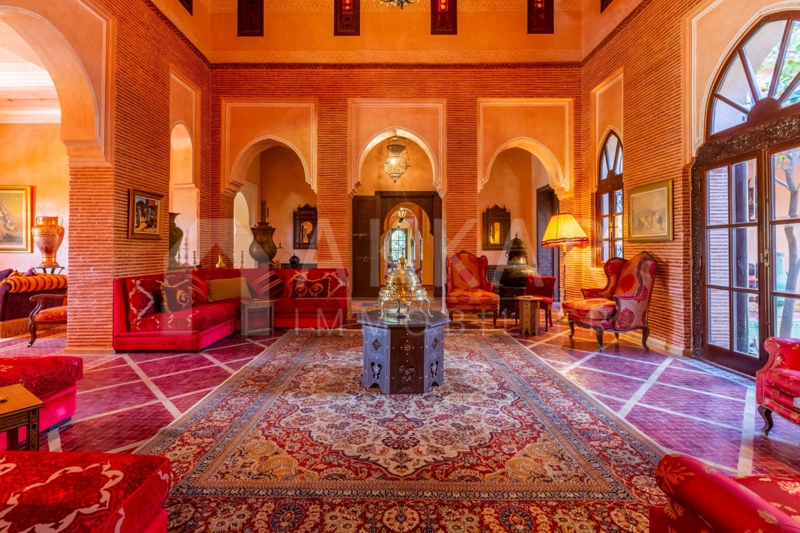 maison traditionnelle 8 Pièces en vente sur Marrakech (40000)