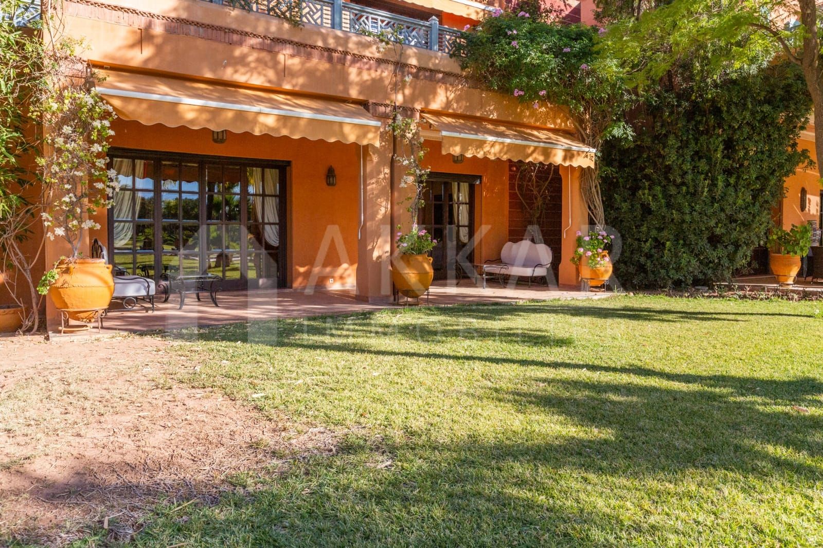 maison traditionnelle 8 Pièces en vente sur Marrakech (40000)