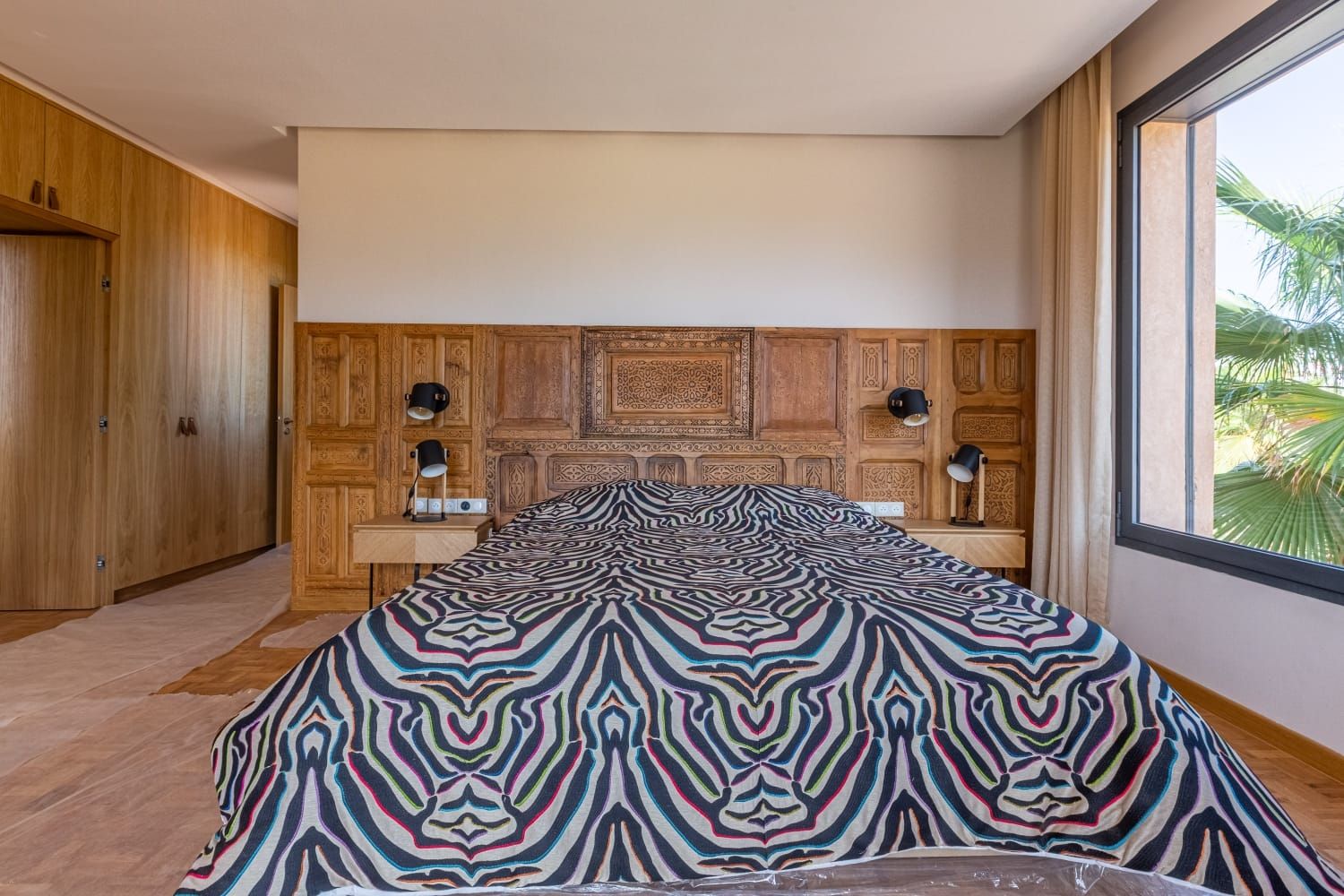 villa 8 Rooms for sale on Marrakech (40000)