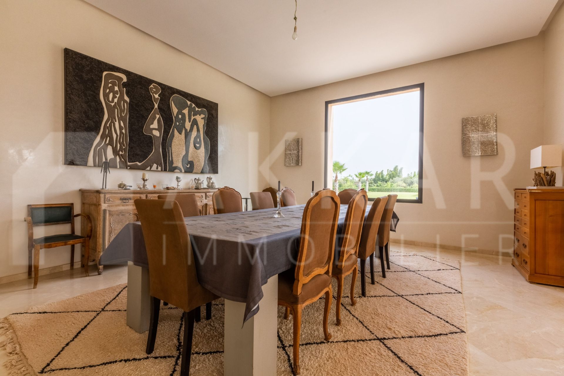 villa 8 Rooms for sale on Marrakech (40000)