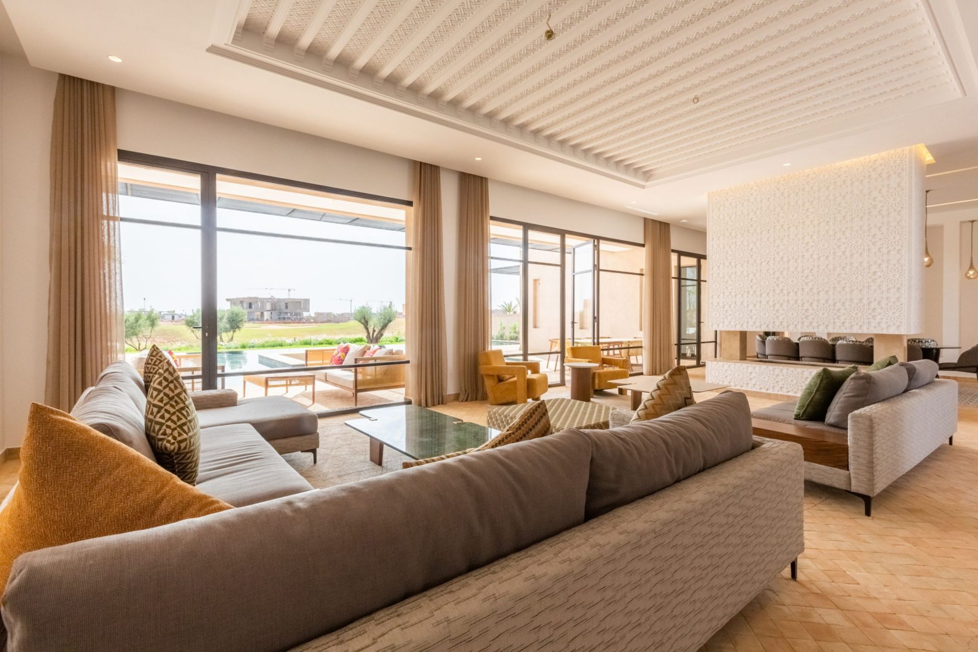villa 10 Rooms for sale on Marrakech (40000)