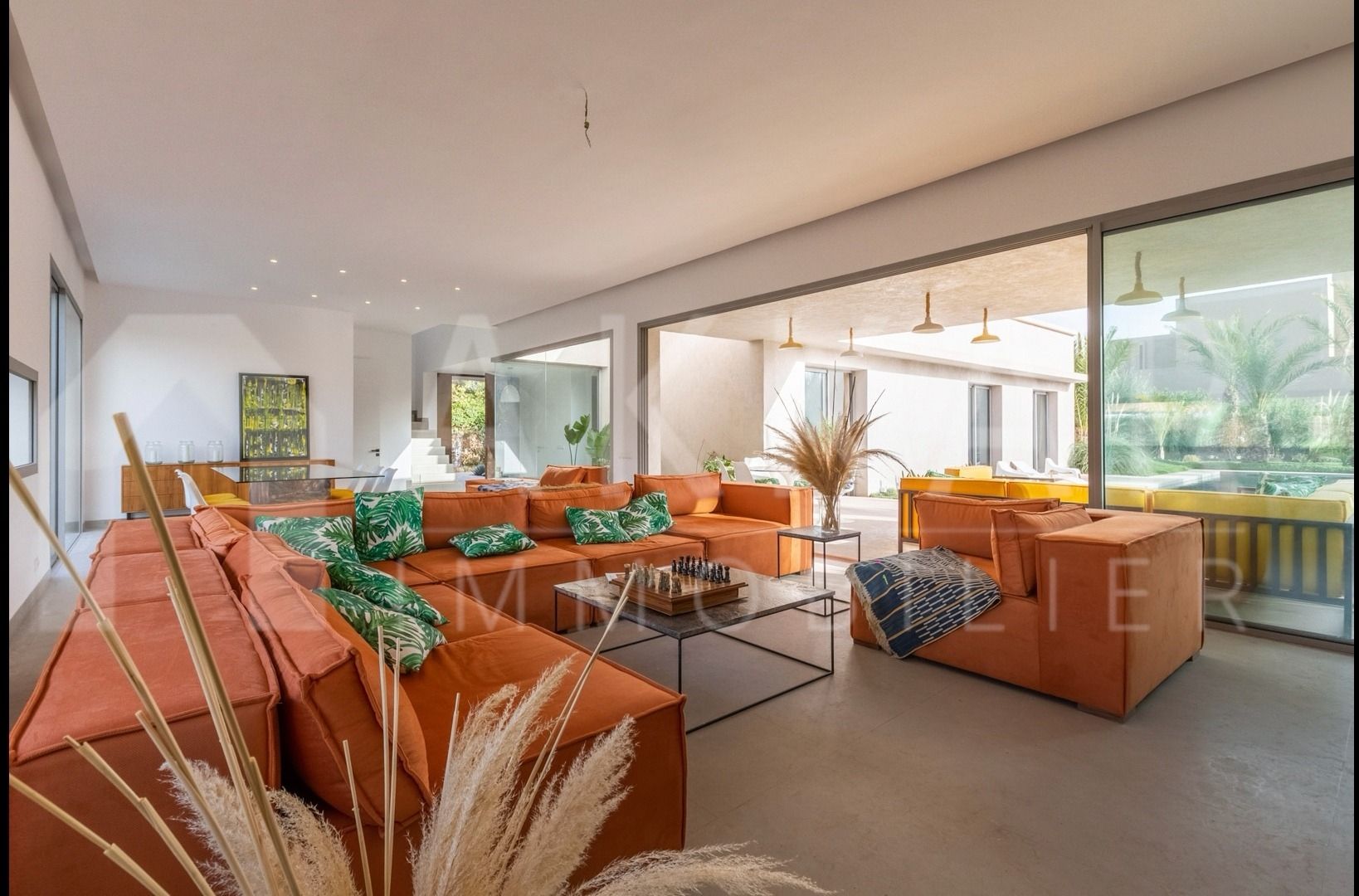 villa 6 Rooms for sale on Marrakech (40000)