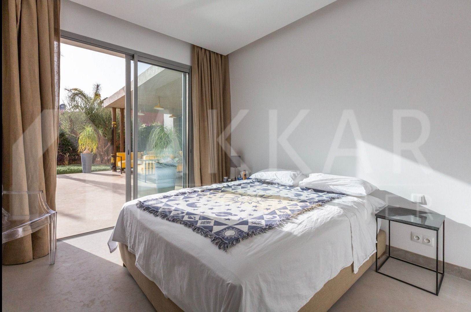 villa 6 Rooms for sale on Marrakech (40000)