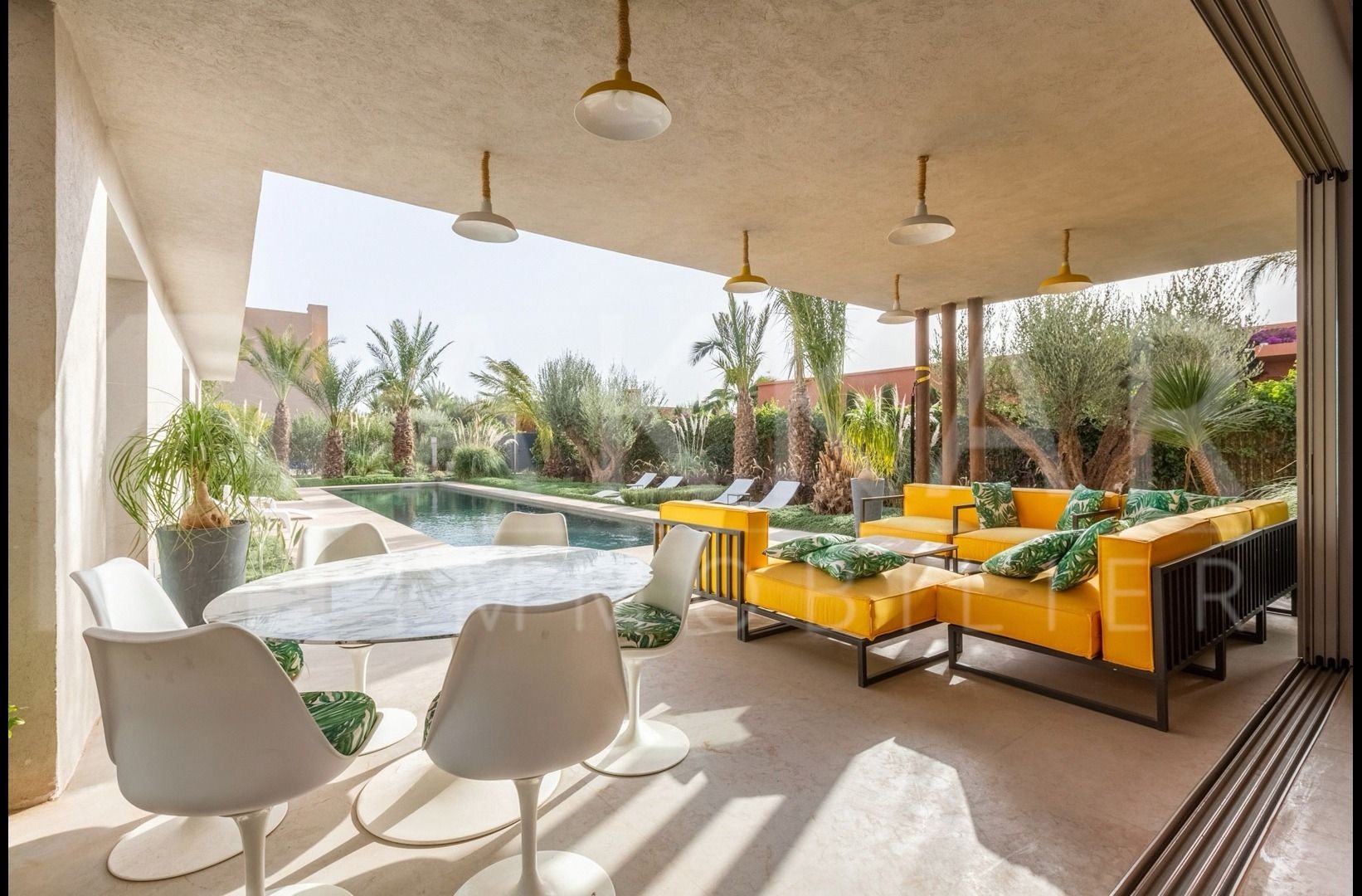 villa 6 Rooms for sale on Marrakech (40000)