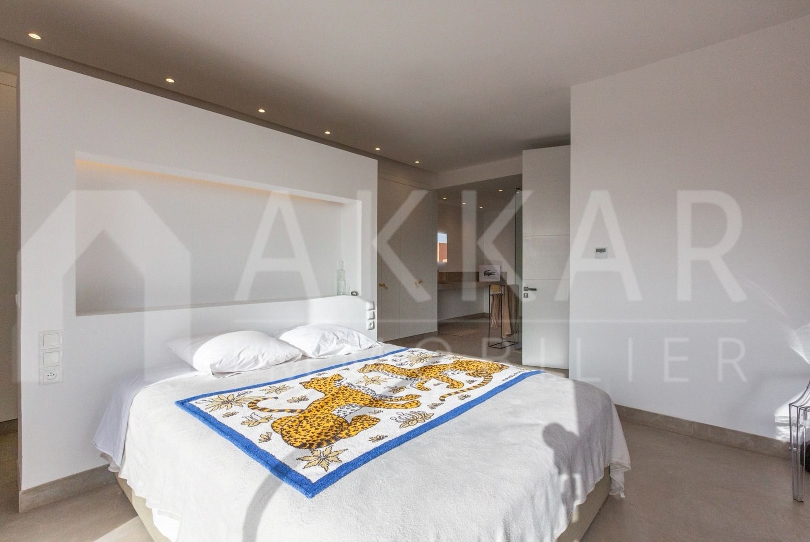 villa 6 Rooms for sale on Marrakech (40000)