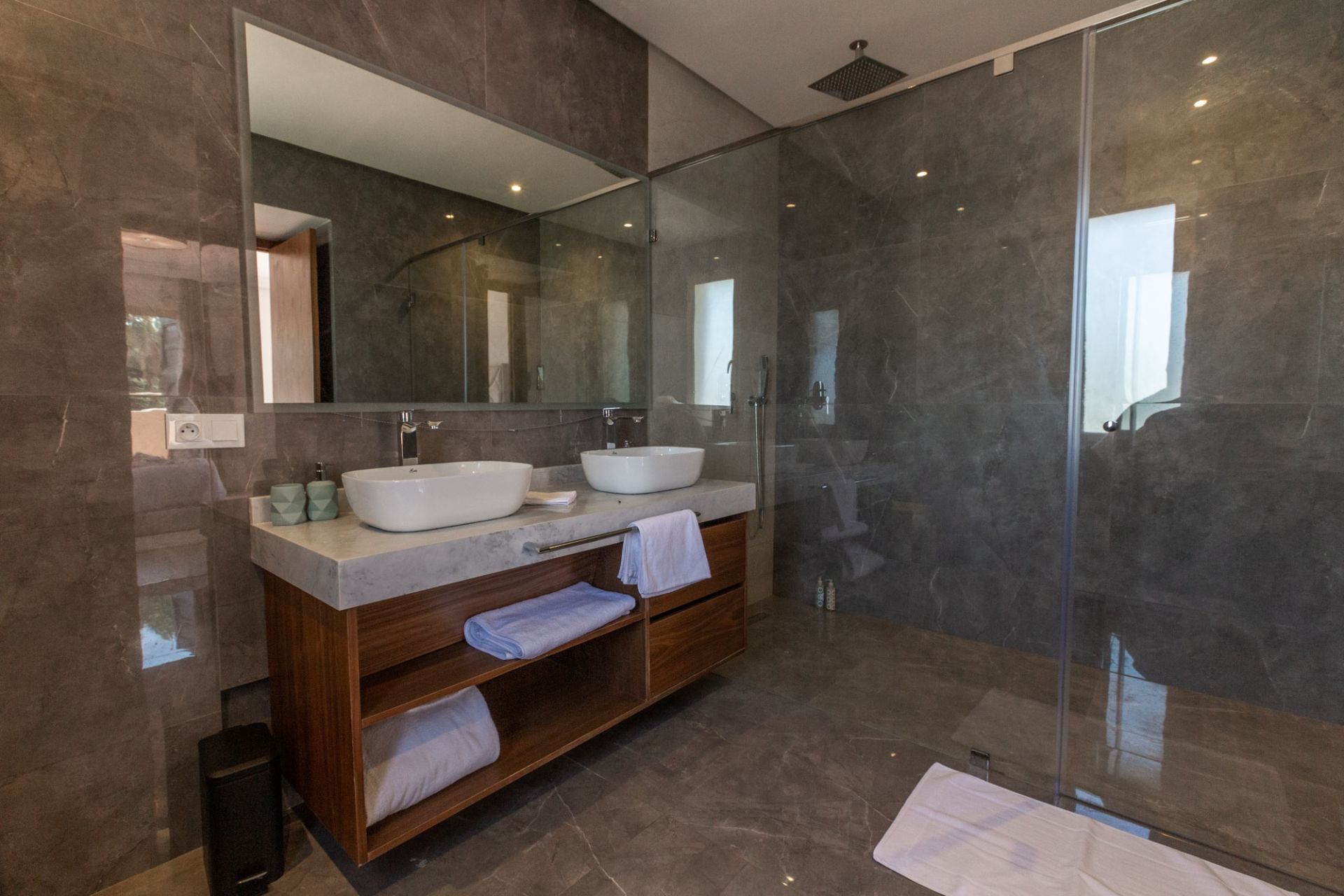 villa 9 Pièces en vente sur Marrakech (40000)